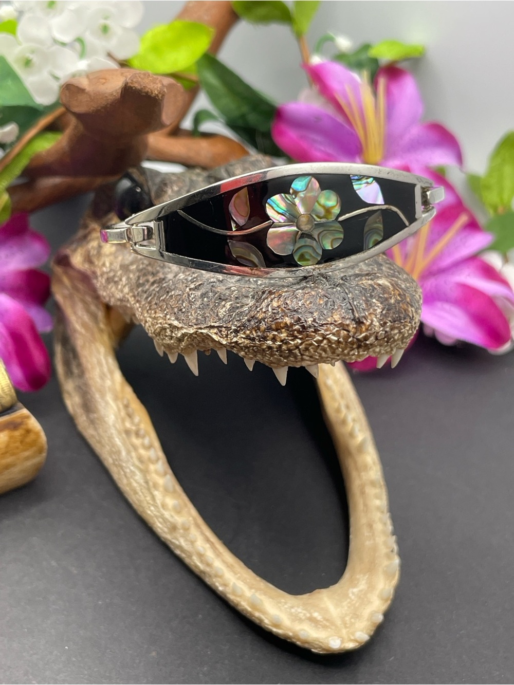 Alpaca silver tone abalone bracelet vintage unsigned